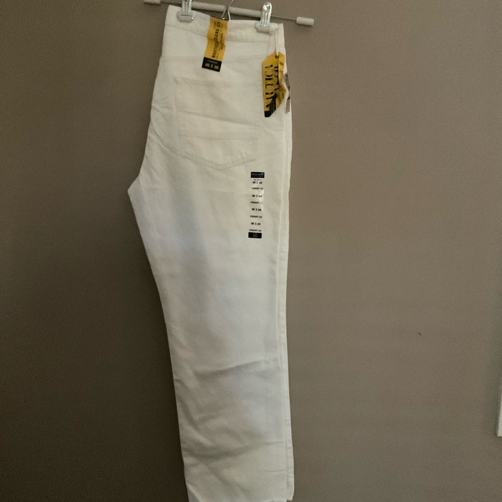 NEW NAUTICA
